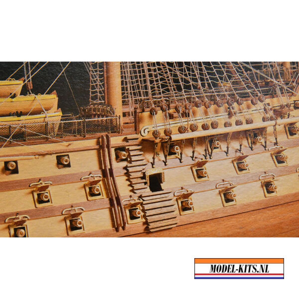 HMS VICTORY Mantua 8