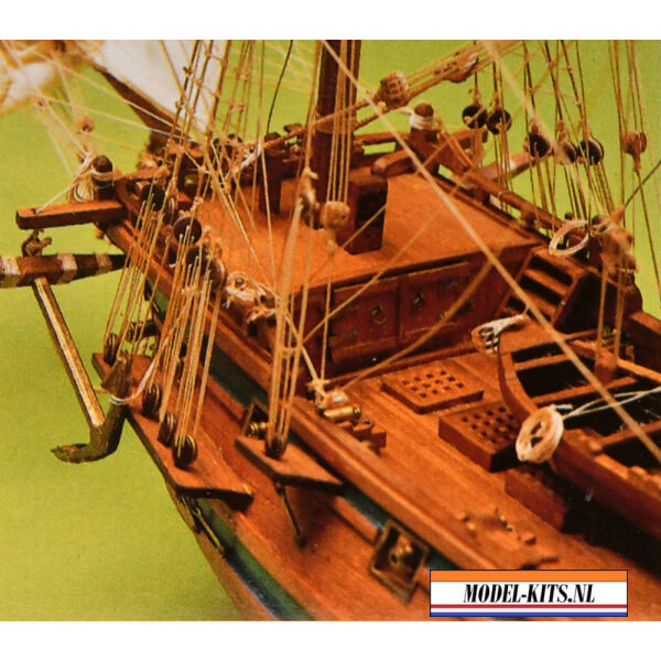 Peregrine Galley 8