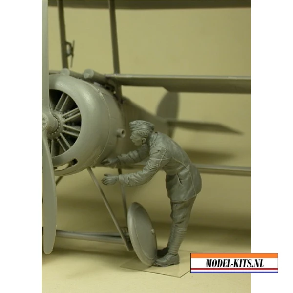 RFC AIR MECHANIC CHECKING AEROPLANE