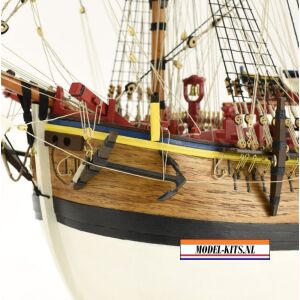 HMS ENDEAVOUR WITH LIGHTS 2021 18