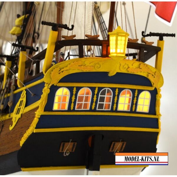 HMS ENDEAVOUR WITH LIGHTS 2021 5