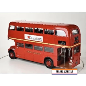 London Bus Routemaster 2