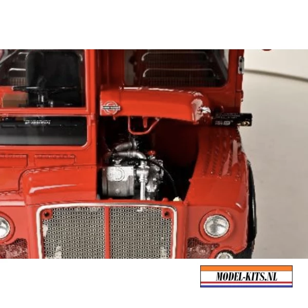 London Bus Routemaster 6