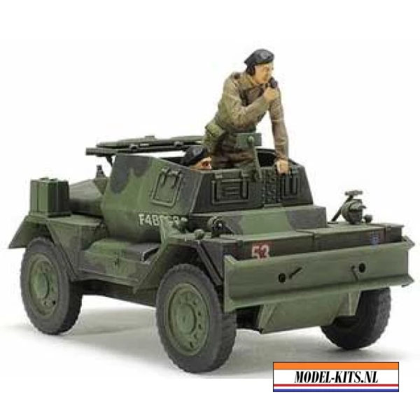 BRITISH ARMORED SCOUT CAR