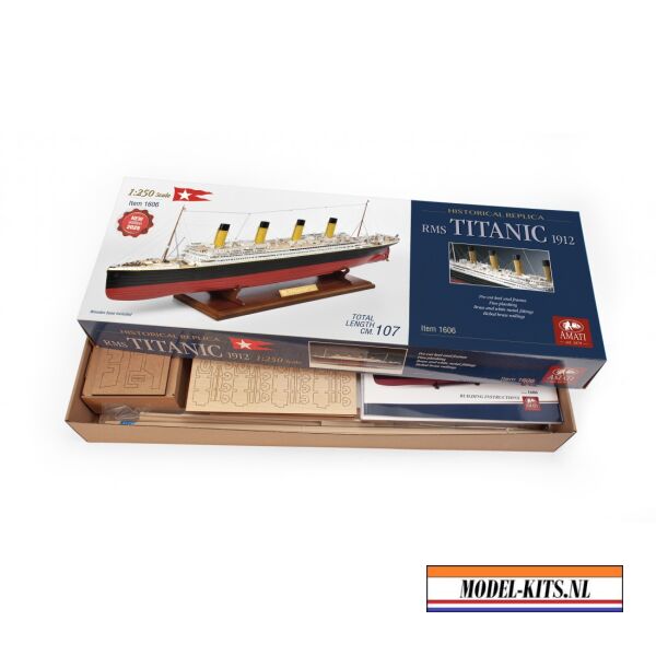 RMS Titanic 1912 2