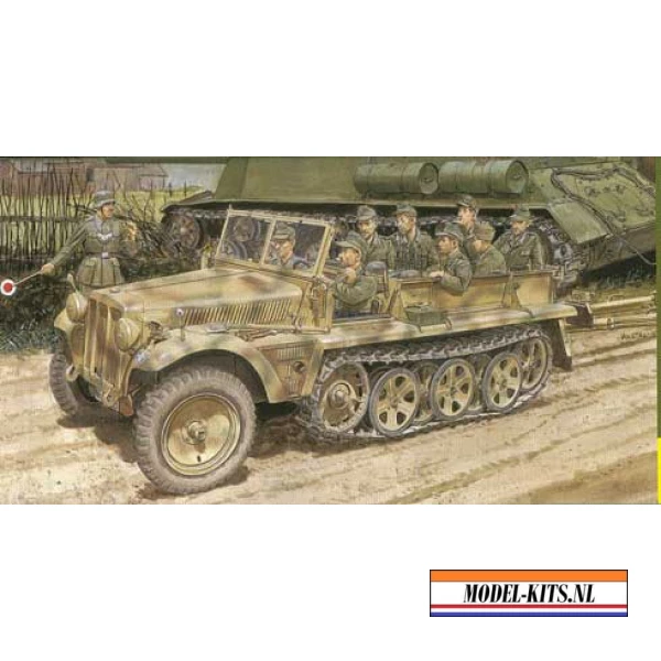 SD.KFZ.10 AUSF. B 1942 PRODUCTION