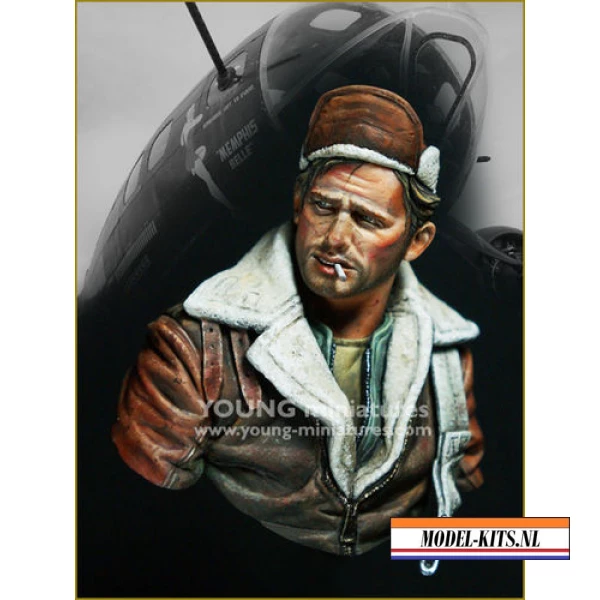 B 17 BOMBER CREW