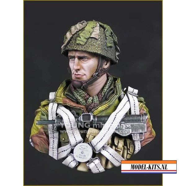 BRITISH PARATROOPER OPERATION MARKET GARDEN