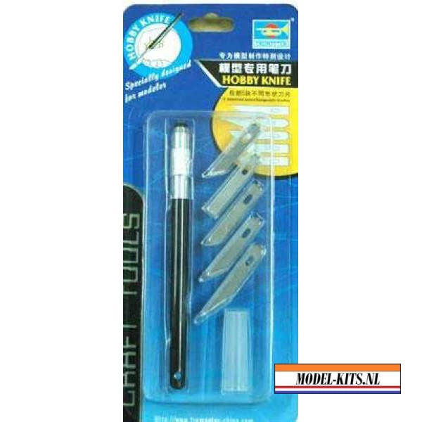 DESIGN KNIFE
