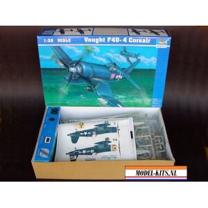 VOUGHT F4U 4 CORSAIR 12