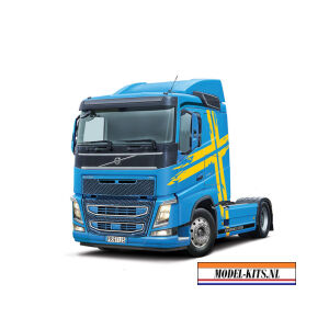 Volvo FH Low Roof 1