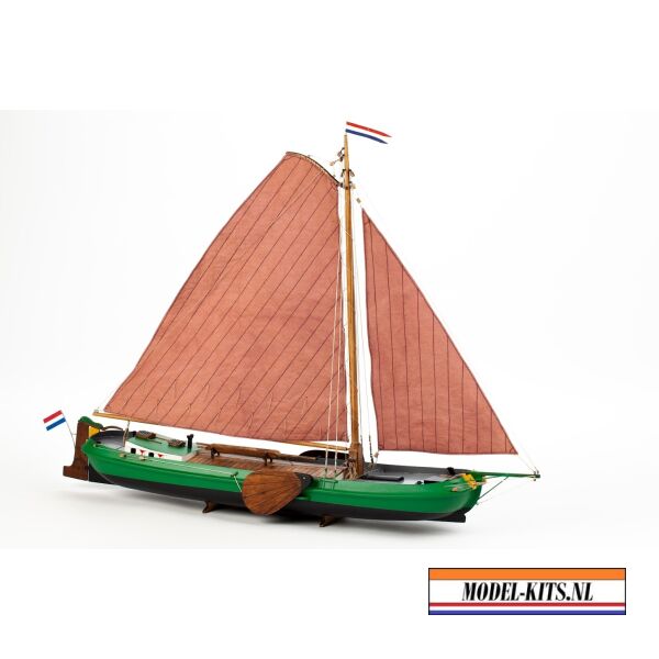 1:36 Friese Tjalk. wooden hull / 01 00 0398