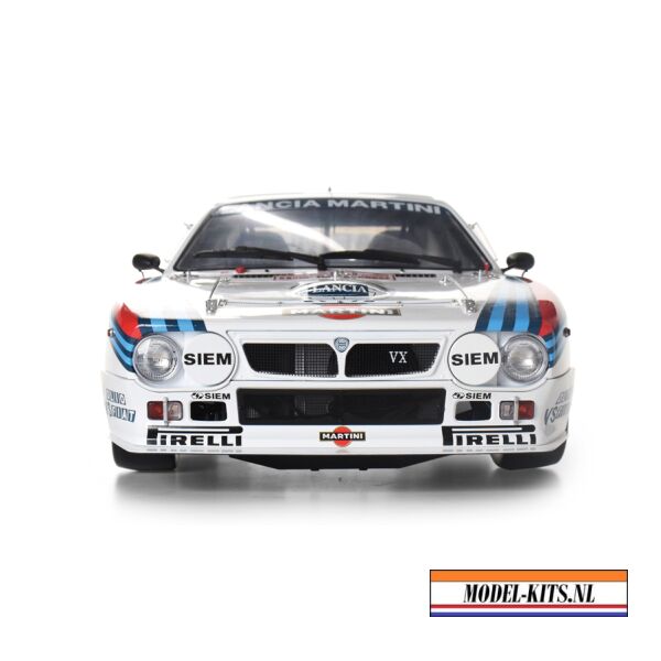 Lancia Rally 037 2