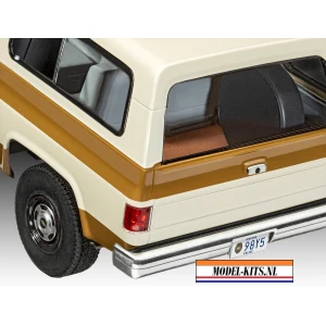 Stranger Things Chevrolet K5 Blazer 1985 2