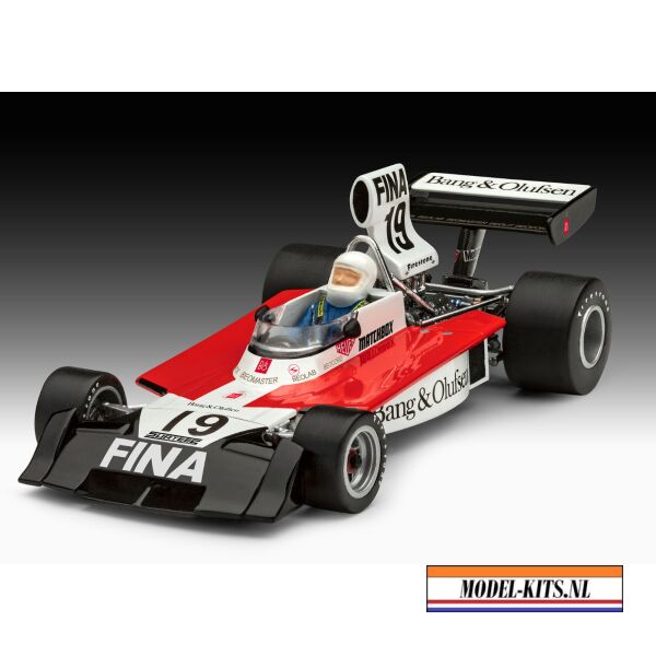 Surtees TS16 03 7