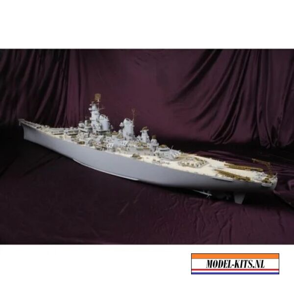 USS IOWA DELUXE PACK 18