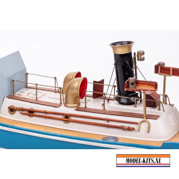 H.M.S. Renown 5