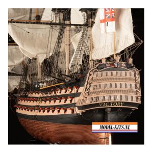HMS Victory met volledig interieur 1