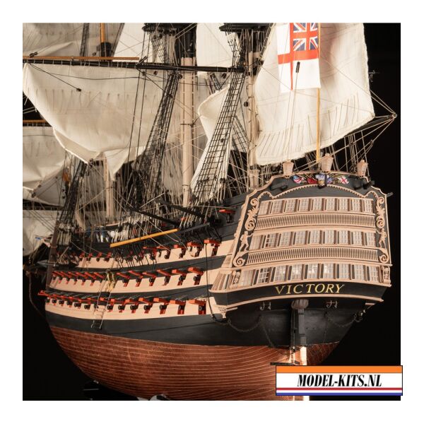 HMS Victory met volledig interieur 1