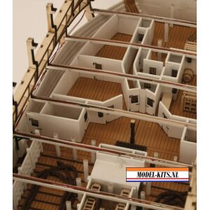HMS Victory met volledig interieur 14