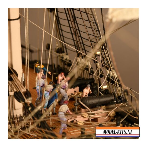 HMS Victory met volledig interieur 6