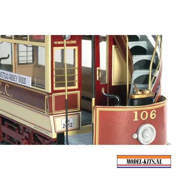 LONDON tram 3