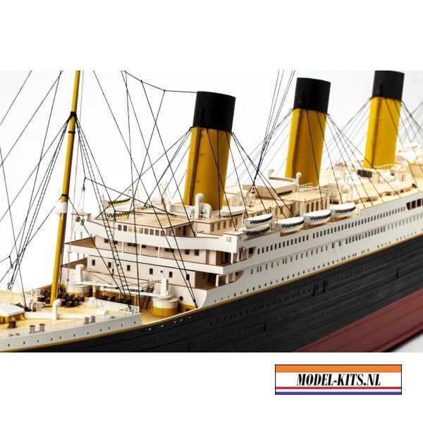 RMS Titanic Complete 11