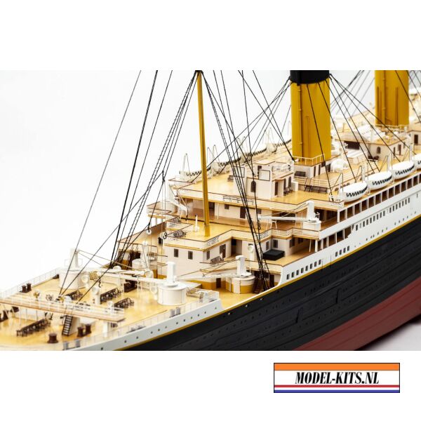 RMS Titanic Complete 18