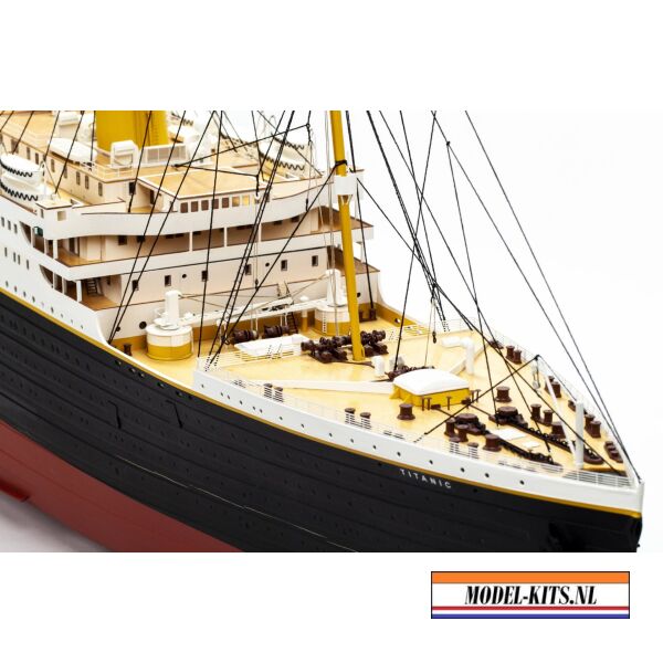 RMS Titanic Complete 23