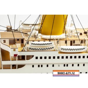 RMS Titanic Complete 44