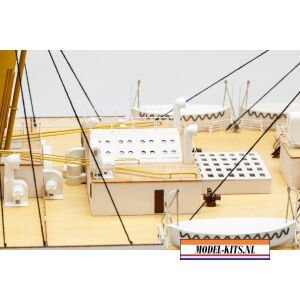 RMS Titanic Complete 46