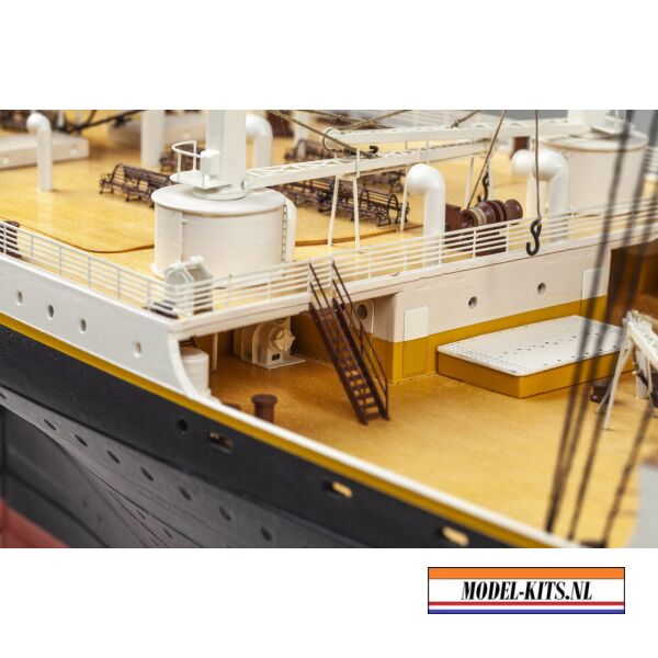 RMS Titanic Complete 7