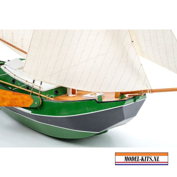 Zeeschouw 8