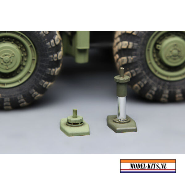9A52 2 SMERCH RUSSIAN LONG RANGE ROCKET LAUNCHER 11