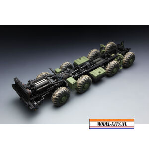 9A52 2 SMERCH RUSSIAN LONG RANGE ROCKET LAUNCHER 9
