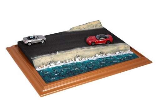 Diorama Based Display Case. Model Ocean Drive