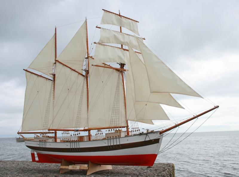 VEGA Sailing Ship   87 cm 1
